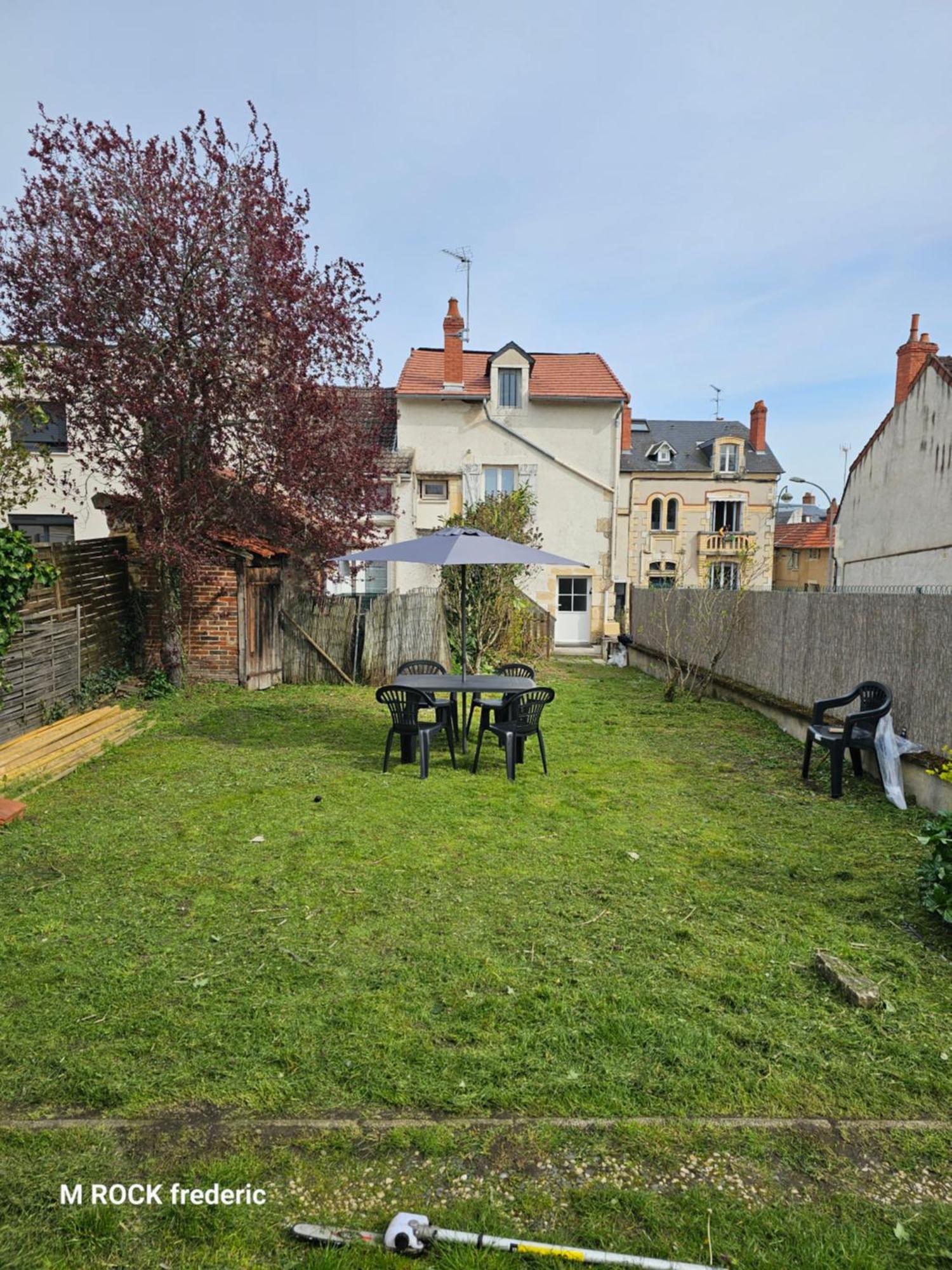 Maison De Ville Avec Jardin Privatif Nevers Eksteriør billede